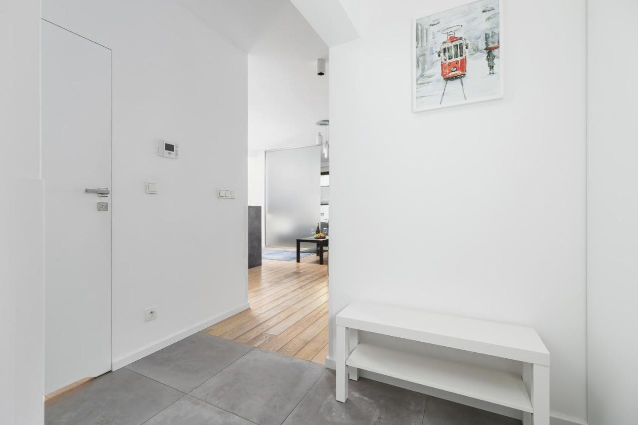 Apartment Harmonica Trynitarska By Renters Krakow